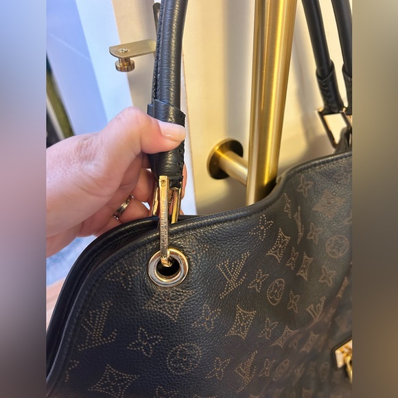Louis Vuitton bag - Picture 10 of 13